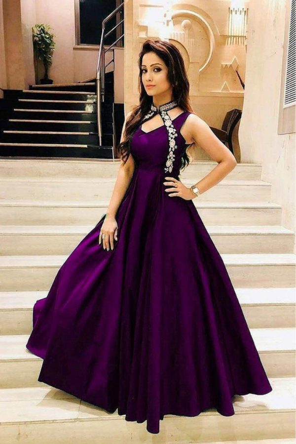 luxurious-look-with-violet-taffeta-satin-thread-work-gown es