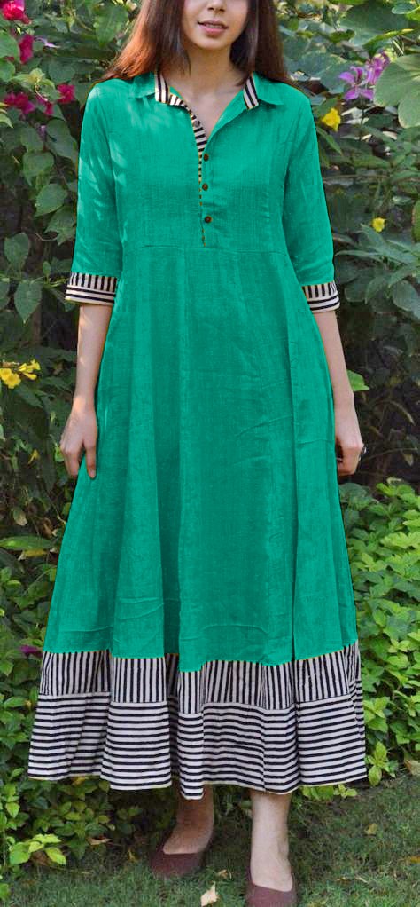 magical-green-color-slubby-cotton-casual-wear-long-flair-print-gown