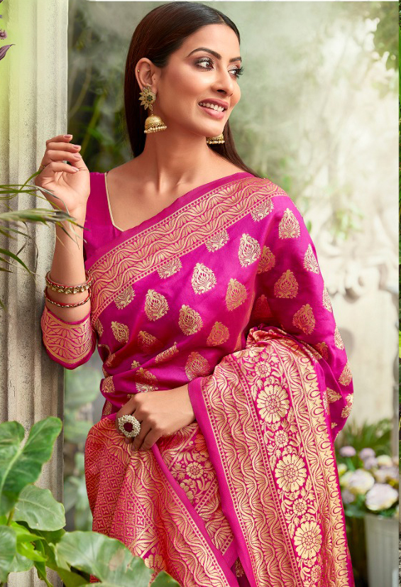 pink-banarasi-silk-jacquard-saree-with-heavy-rich-zari-pallu