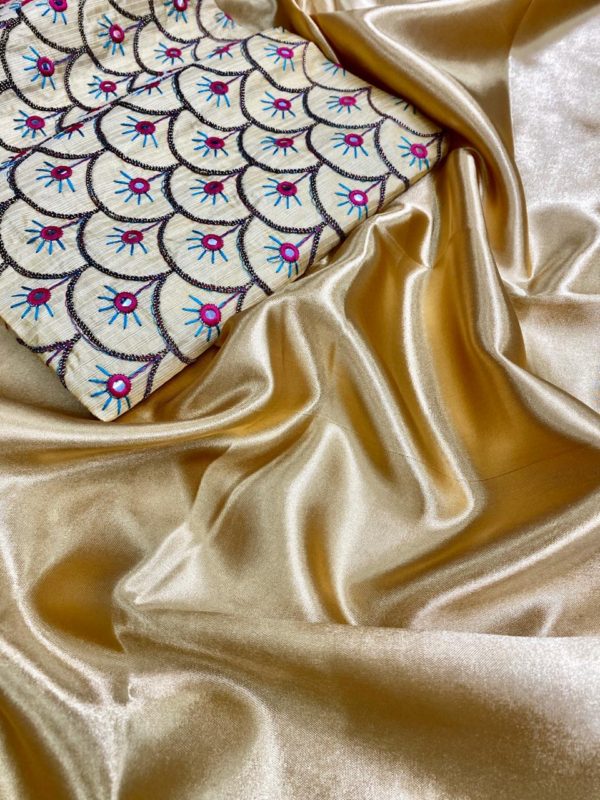 exotic-white-gold-color-satin-silk-classical-fashion-wear-saree