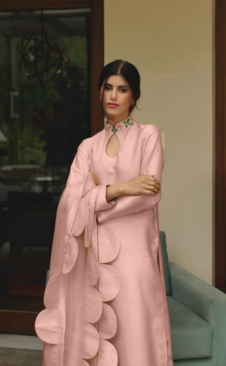 beauteous-peach-color-taffeta-silk-party-wear-salwar-suit