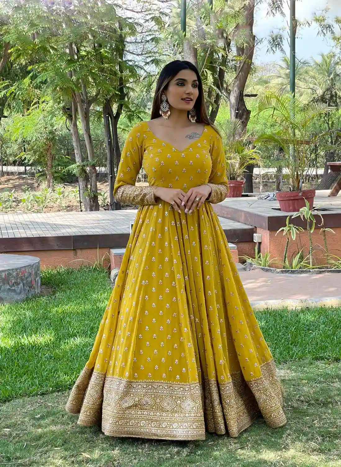 Buy Front Slit Yellow Anarkali - Wedding Wear Anarkali Suit – Empress  Clothing-nttc.com.vn