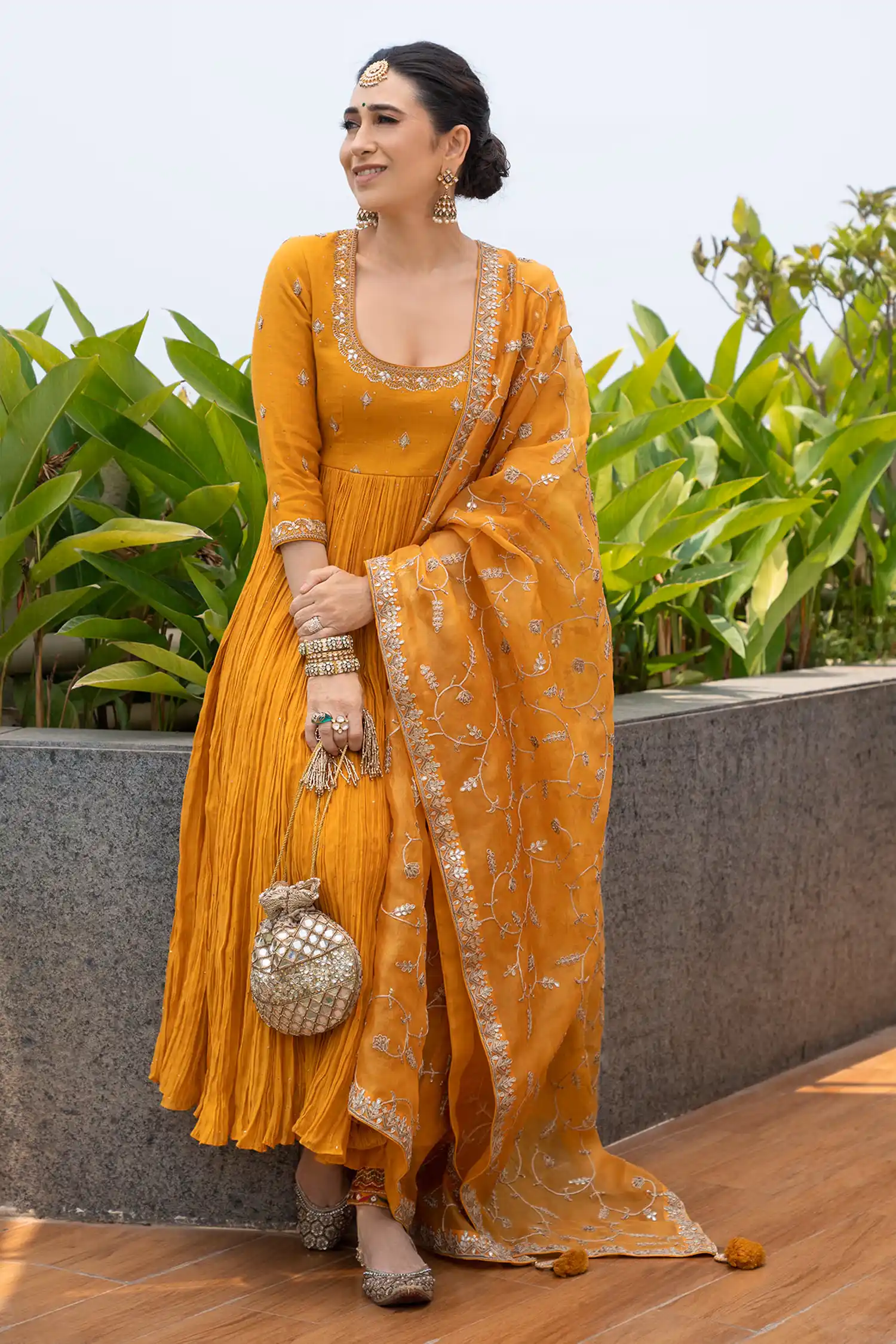 karisma kapoor yellow anarkali with embroidery and pearl work 4