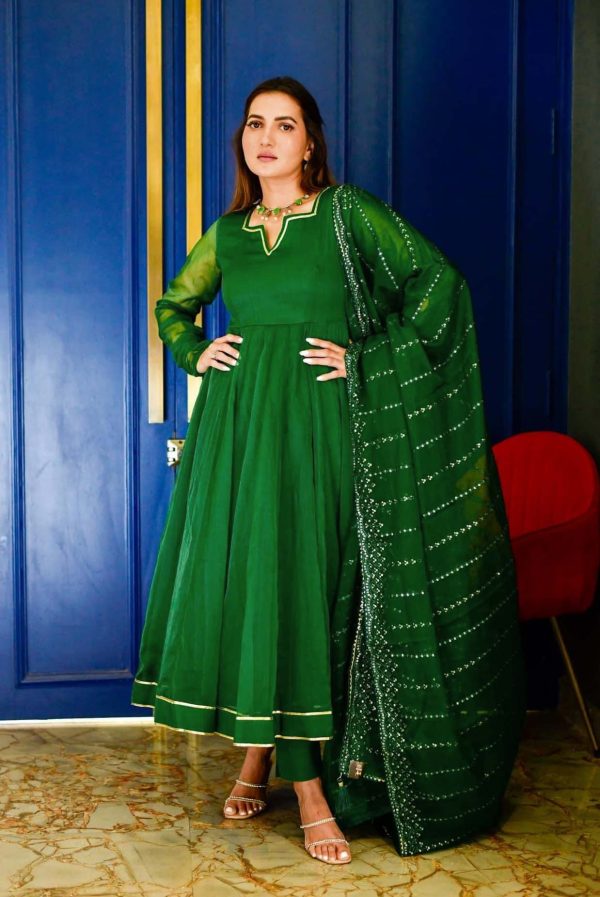 magnificent-green-color-fancy-festive-wear-gown