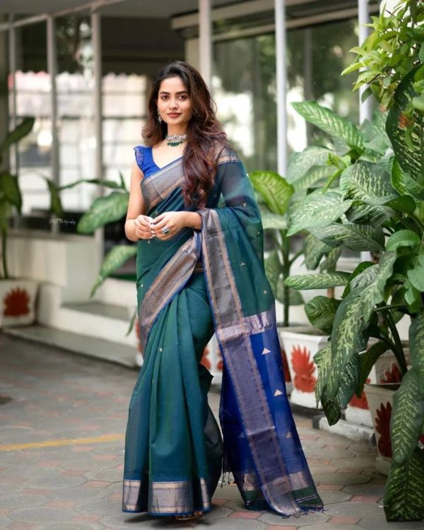 Nice-Looking Teal Blue Color Soft Banarasi Lichi Silk Saree