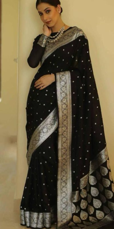 Dazzling Black Color Soft Lichi Silk Beautiful Rich Pallu Saree