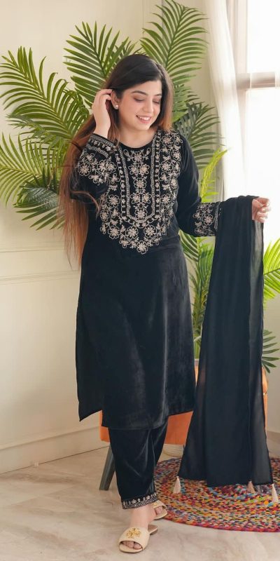 Graceful Black Color Viscos Velvet Embroidery Work Salwar Suit