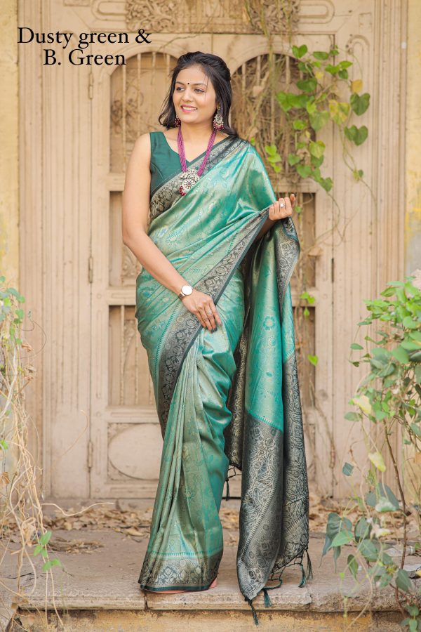 Grand Peacock Green Color Soft Kanjivaram Silk Beautiful Rich Pallu Saree