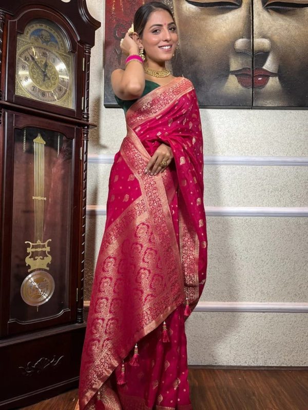 Sublime Pink Color Banarasi Soft Silk Extra Ordinary Design Saree