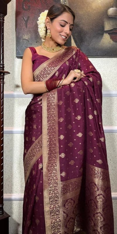 Sublime Purple Color Banarasi Soft Silk Extra Ordinary Design Saree