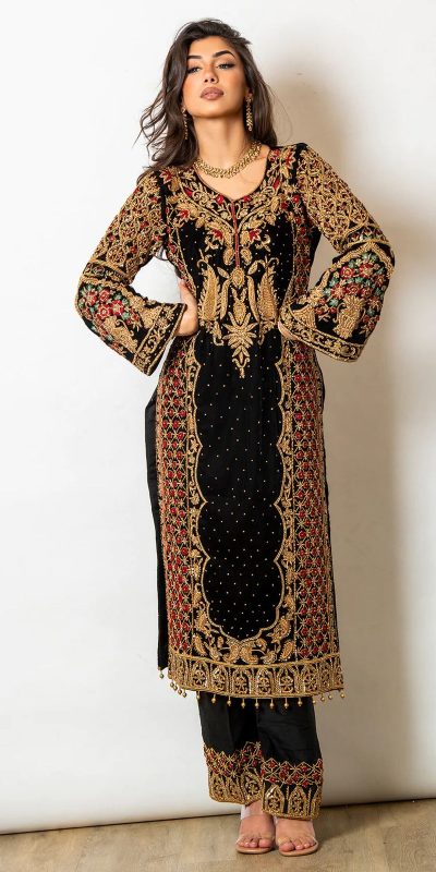 Sublime Black Color Foix Georgette Thread Sequence Anarkali Suit