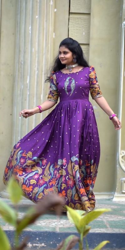 Glamorous Violet Color Chant Crepe Kalamkari Printed Gown