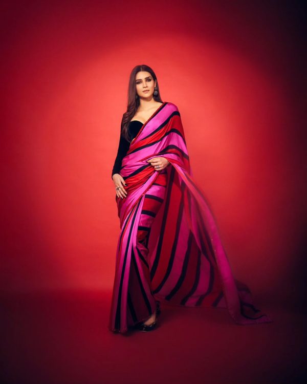 Kriti Sanon Pink & Red Color Satin Silk Lining Design Saree