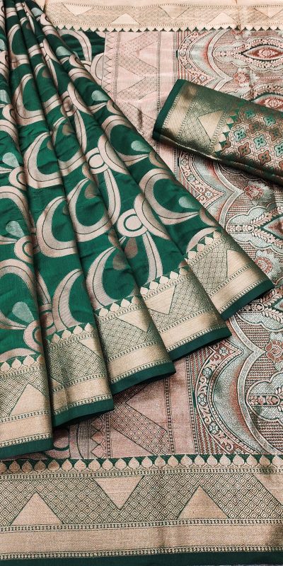 Peaceful Green Color Soft Lichi Silk Beautiful Cooper Zari Saree