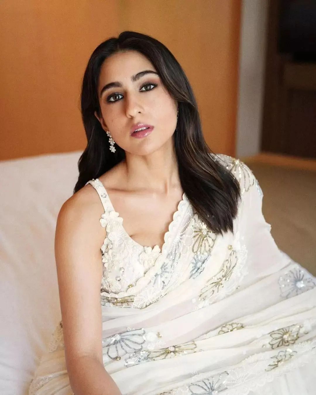 Sara Ali Khan White Color Georgette Peral Hand Work Saree