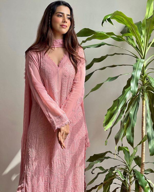 Special Baby Pink Color Georgette Thread Embroidery Salwar Suit