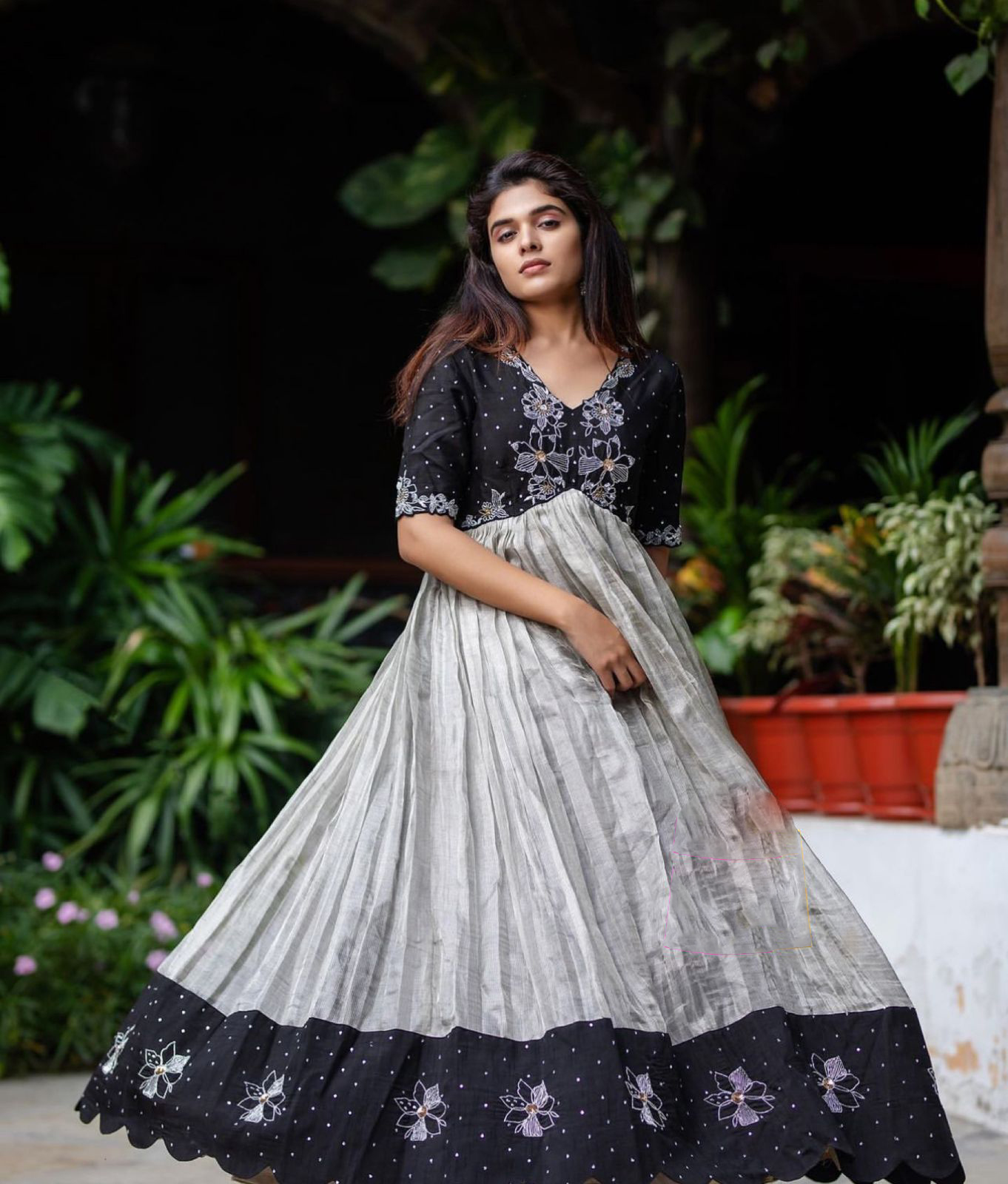 Splendorous White Color Choline Embroidery Sequence Gown