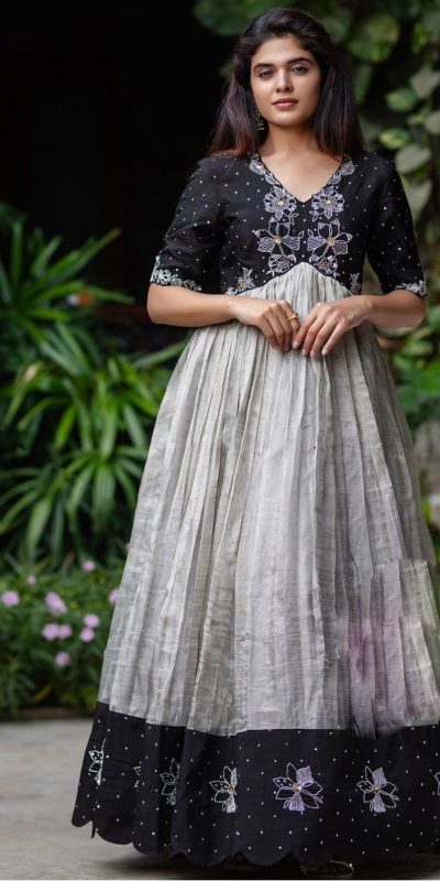 Splendorous White Color Choline Embroidery Sequence Gown