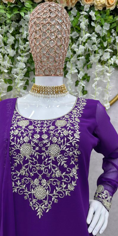 Sublime Violet Color Foix Georgette Thread Work Salwar Suit