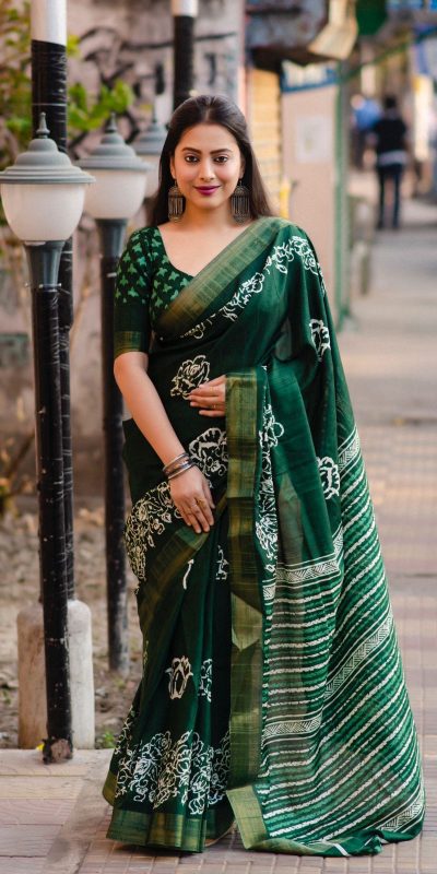 Superb Green Color Plain Linen Digital Printed All Over Saree