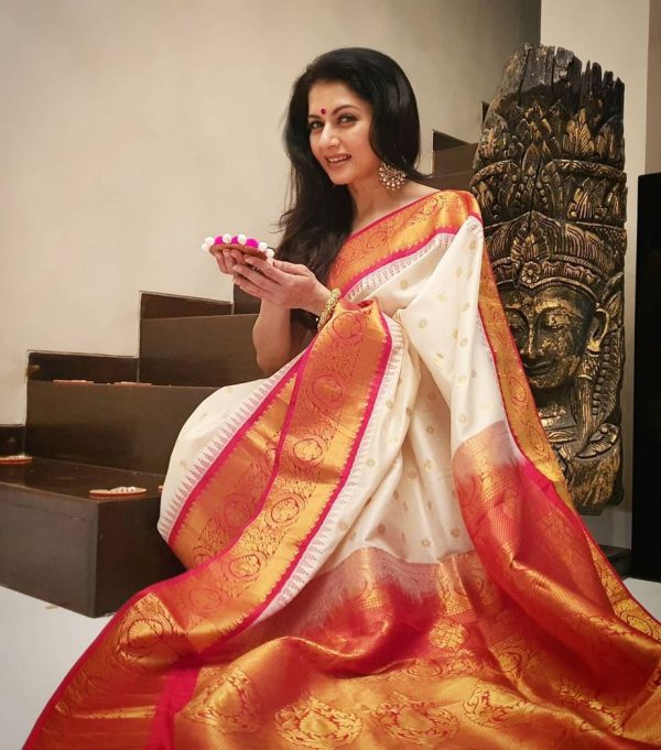 KP 4062 Cream Color Soft Lichi Silk Jacquard On All Over Saree Casual, Party Wear, Wedding, Events Etc. Expected Delivery 4-6 Working Days @1449/- | Sarees, Bollywood Sarees, Creative Sarees, Designer Sarees, Embroidered Sarees, Ethnic Saree, Modern Digital sarees, Party Wear Sarees
