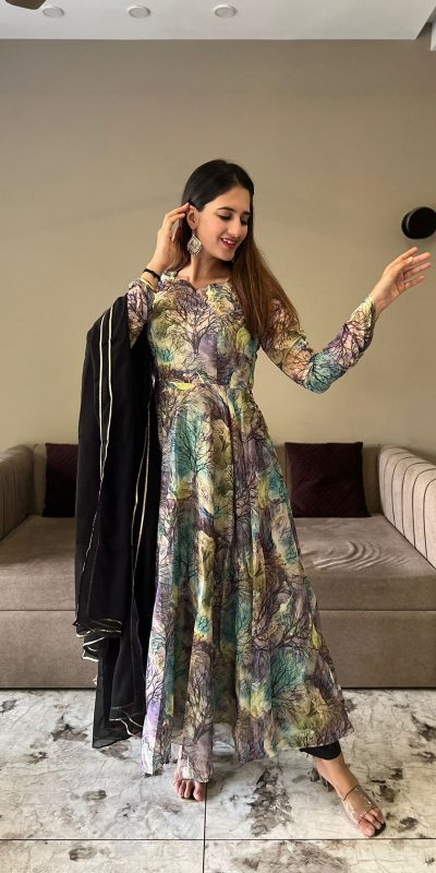 Fine Grey Color Tabhi Organza Material Digital Printed Anarkali Suit