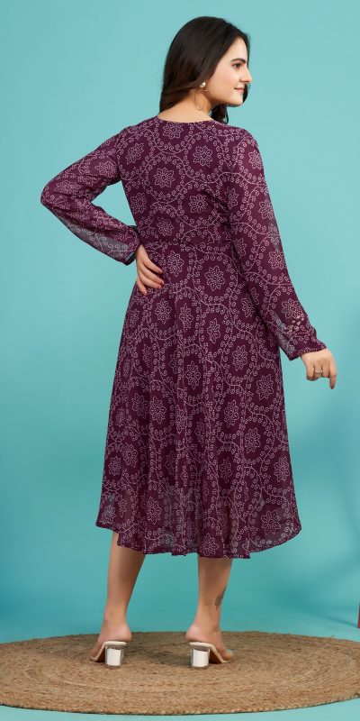 Aesthetically Pleasing Purple Color fox Georgette Printed Kurti