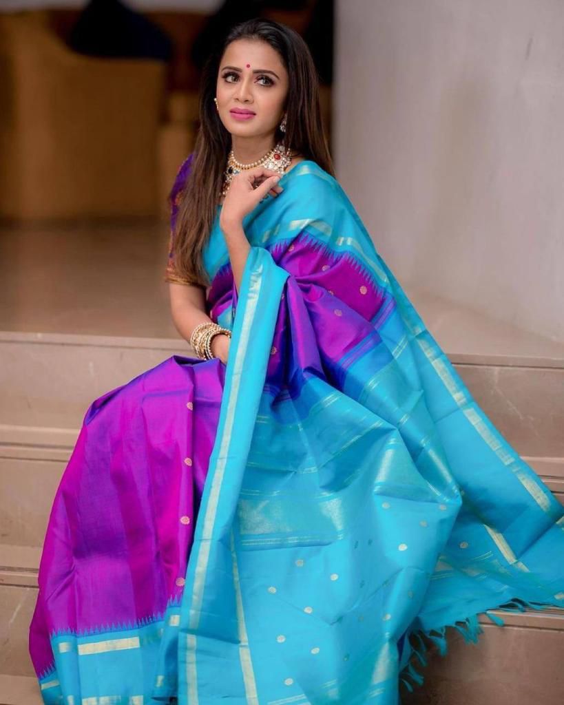 Graceful Purple Color Soft Lichi Silk Jacquard All Over Saree