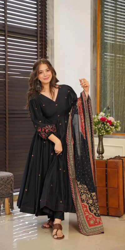 Grand Black Color Chinnon Silk Embroidery Work Salwar Suit