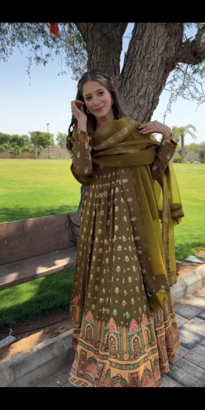 Sublime Mehndi Color Faux Georgette Thread Anarkali Suit