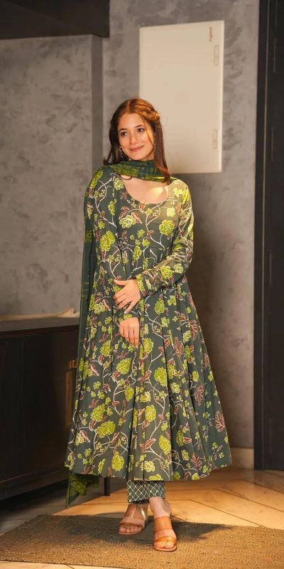 Elegant Green Color Silk Satin Digital Printed Sleeves Gown