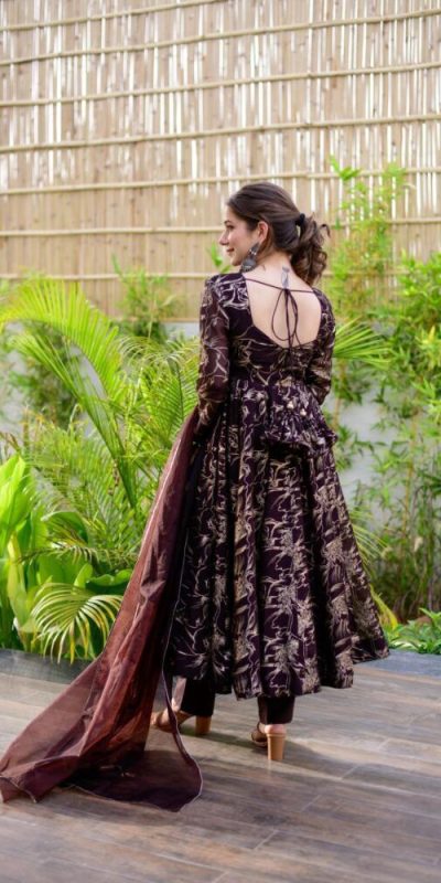 Splendorous Coffee Color Georgette Digital Printed Salwar Suit