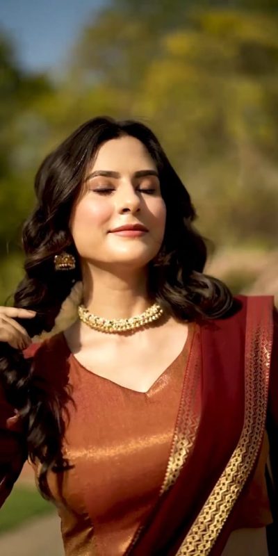 Peaceful Cream Color Kanchipuram Zari Weaving Lehenga Choli