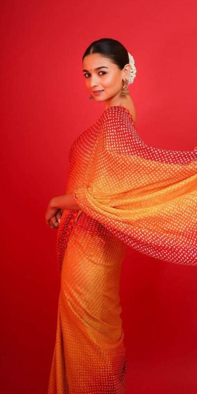 KT 196 Red Color Satin Creap Silk Heavy Satin Zari Saree Casual, Wedding, Festive, Events . Expected Delivery 4-6 Working Days @1599/- only | Sarees, Bollywood Sarees, Creative Sarees, Designer Sarees, Embroidered Sarees, Ethnic Saree, Modern Digital sarees, Party Wear Sarees