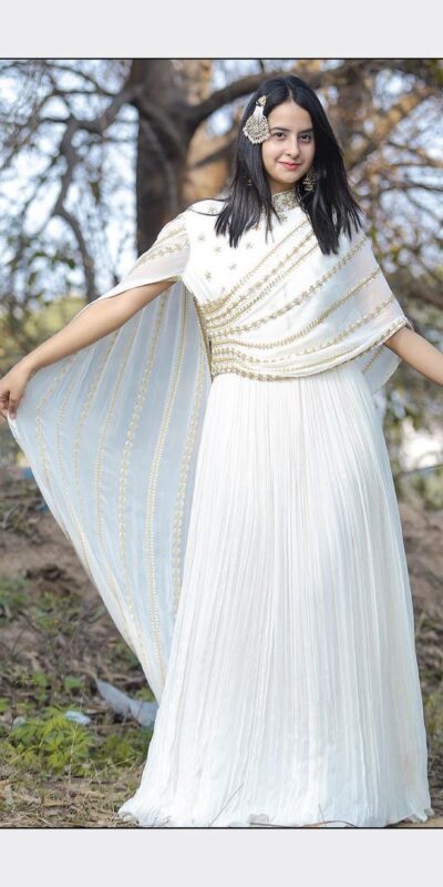 KT-204 White Color Georgette Threadbare With Sequin Work Anarkali Gown Wedding Party, Festive, Events Etc.4-6 Working Days@1699/- only | Gowns, Bollywood Gowns, Creative Gowns, Designer Gowns, Embroidered Gowns, Party Wear Gowns, Straight Suits