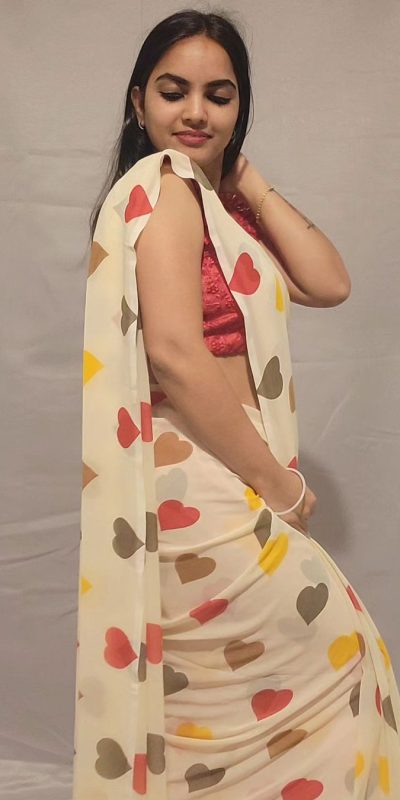 SC 215 Half White Color Soft Georgette Silk Digital Print Heart Design Ready To Wear Saree Wedding, Festive, Events .Expected Delivery 4-6 Working Days@1499 | Sarees, Bollywood Sarees, Creative Sarees, Designer Sarees, Embroidered Sarees, Ethnic Saree, Modern Digital sarees, Party Wear Sarees