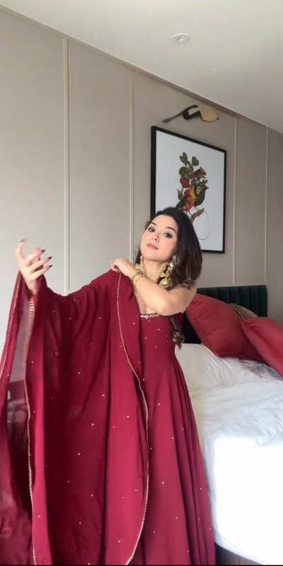 RTC 5839 Maroon Color Foix Georgette Thread With Real Mirror With Diamond Salwar Suit , Wedding, Party, Festive, Events Etc.4-6 Working Days@ 1949/-only | Jump Suits, Salwar suit, Casual Suits, Creative suits, Designer Suits, Palazzo Suits, Party Wear Suits, Patiala Suits, Straight Suits