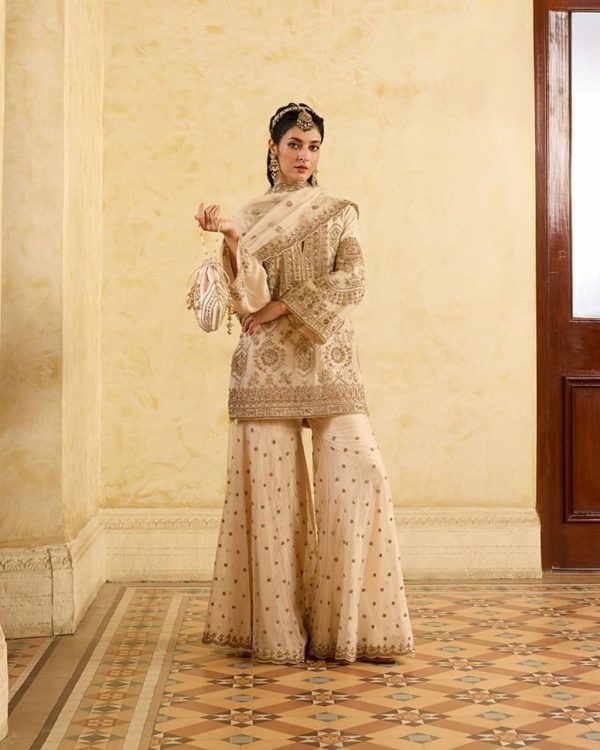 Perfect Cream Color Chinon silk Thread With Sequence Salwar Suit