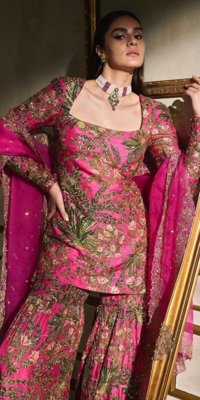 BD 1731 Pink Silk- Faux Georgette Digital Print Salwar Suit Casual, Wedding, Party, Festive, Events Etc.4-6 Working Days@ 1999/-only | Jump Suits, Salwar suit, Casual Suits, Creative suits, Designer Suits, Palazzo Suits, Party Wear Suits, Patiala Suits, Straight Suits