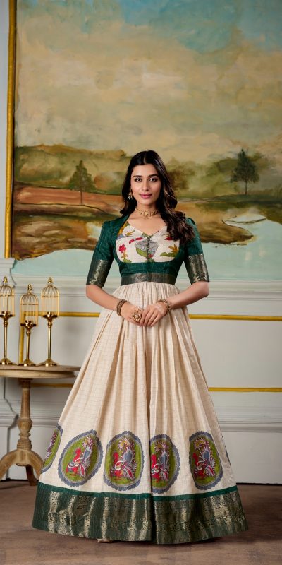 Classic Green Color Dola Silk Kalamkari Print Zari Weaving Broder Gown