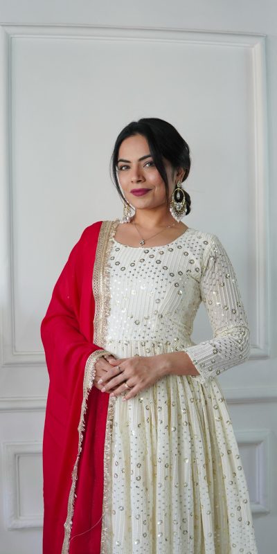 VLM 251 Half White Color Georgette Embroidery Work Gown Casual, Wedding, Party, Festive, Events Etc. Expected Delivery 4-6 Working Days @2099/- | Gowns, Bollywood Gowns, Creative Gowns, Designer Gowns, Embroidered Gowns, Party Wear Gowns