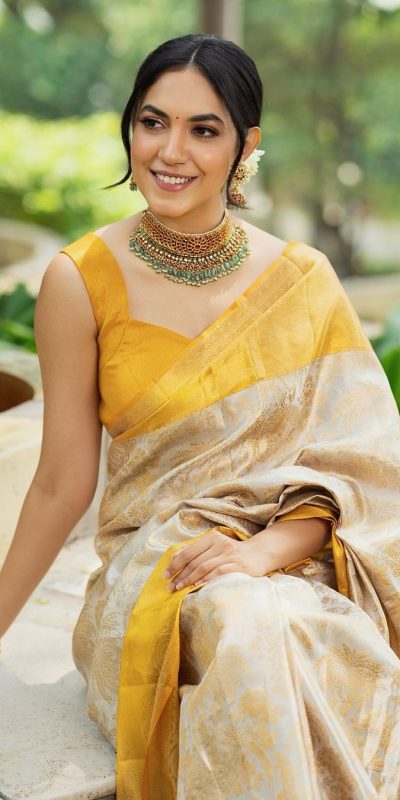 SC 231 Yellow Color Soft Lichi Silk Golden Jari Jacquard border Saree Casual, Wedding, Festive, Events . Expected Delivery 4-6 Working Days @1449/- only | Sarees, Bollywood Sarees, Creative Sarees, Designer Sarees, Embroidered Sarees, Ethnic Saree, Modern Digital sarees, Party Wear Sarees