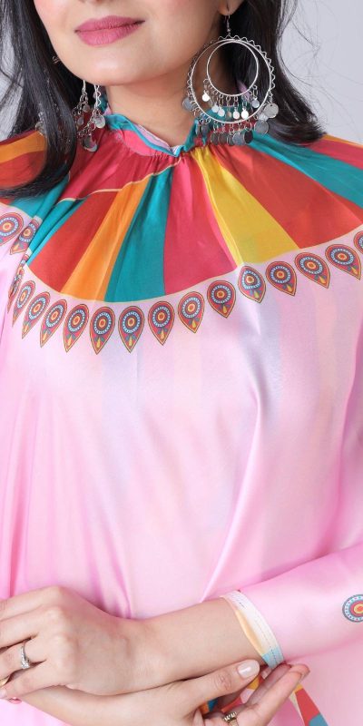 ST 1102 Pink Color Japan Satin Digital Print Work Saree Casual, Wedding, Festive, Events . Expected Delivery 4-6 Working Days @1849/- only | Sarees, Bollywood Sarees, Creative Sarees, Designer Sarees, Embroidered Sarees, Ethnic Saree, Modern Digital sarees, Party Wear Sarees