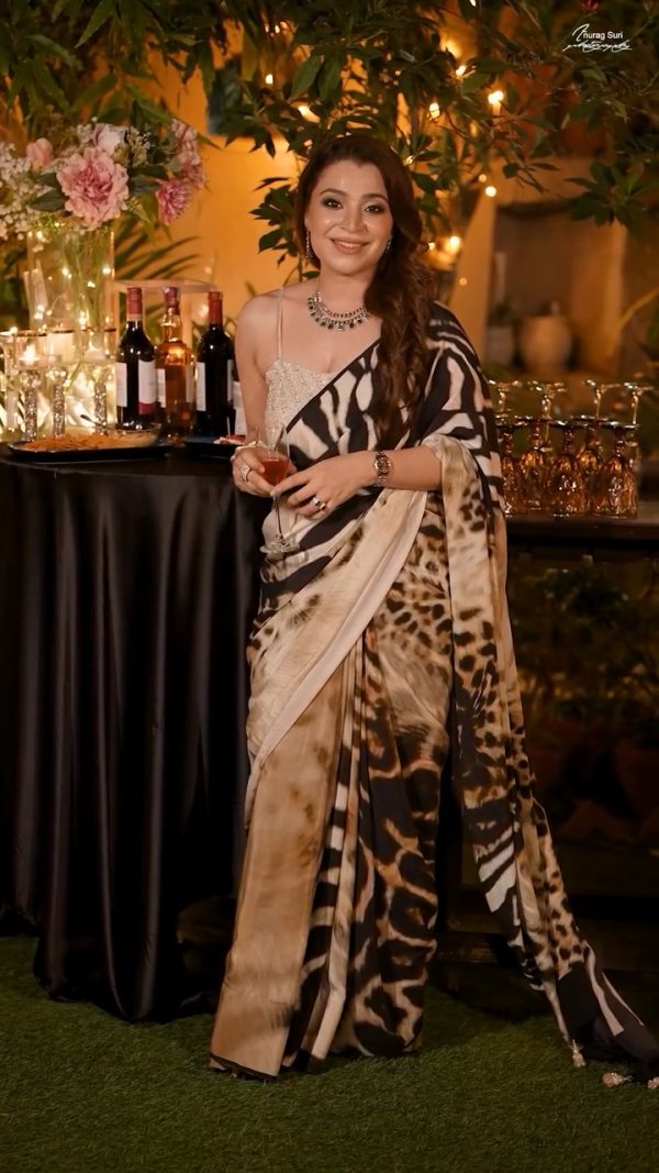 Superb Color Vichitra Silk Digital Prints Work Saree