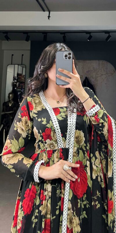 YNF 5040 Red Color Georgette Floral Printed Paper Mirror Lace Gown Casual, Wedding, Party, Festive, Events Etc. Expected Delivery 4-6 Working Days @1899/- | Gowns, Bollywood Gowns, Creative Gowns, Designer Gowns, Embroidered Gowns, Party Wear Gowns