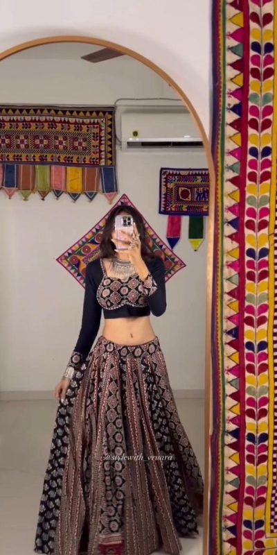 LG 649 Black Color Rayon Lehenga Choli With Lace Work & Cowrie Work. Now at just ₹1999. Delivery 4-6 Working Days. Shop now. | Lehenga, Bollywood Lehenga, Creative Lehenga, Designer Lehenga, Embroidered Lehenga, Party Wear Lehenga
