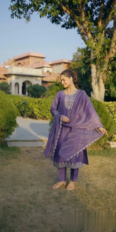 DC 106 Lavender Havy Pure Chinon Salwar Suit Perfect for Wedding, Party, Haldi, Onam, Baisakhi – . Festive Deal ₹1799. Delivery 4-6 Working Days. | Jump Suits, Tops & Bottoms, Track Suits, Salwar suit, Casual Suits, Creative suits, Designer Suits, Palazzo Suits, Party Wear Suits, Patiala Suits, Straight Suits, Trendy Wear