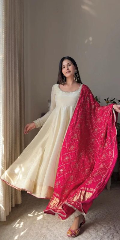 LG 2016 Off White in Chinon Lace Border & Lace Work Gown . Introductory Price ₹1849. Delivery 4-6 Working Days. Shop now. | Gowns, Bollywood Gowns, Creative Gowns, Designer Gowns, Embroidered Gowns, Party Wear Gowns
