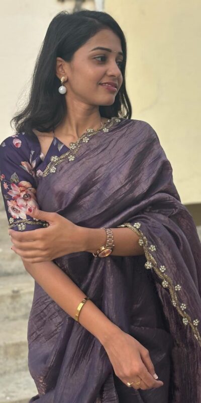 AC Gold Crush Purple Gold Crush with Lace Border & Lace Work Saree . Festive Deal ₹2599. Delivery 4-6 Working Days. Shop now. | Sarees, Bollywood Sarees, Creative Sarees, Designer Sarees, Embroidered Sarees, Ethnic Saree, Modern Digital sarees, Party Wear Sarees