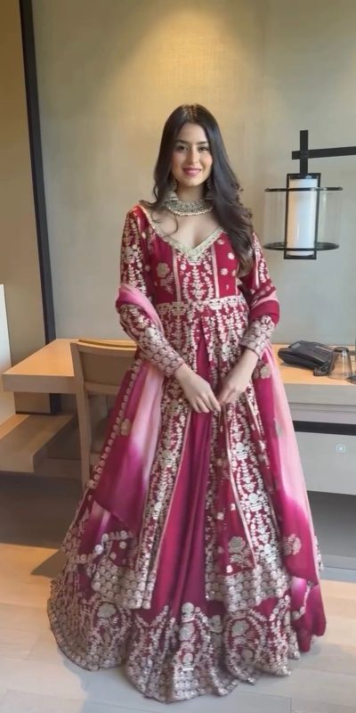 RTC 5929 Red in Faux Georgette Lace Work & Digital Print Lehenga Choli . Now at just ₹2499. Delivery 4-6 Working Days. Shop now. | Lehenga, Bollywood Lehenga, Creative Lehenga, Designer Lehenga, Embroidered Lehenga, Party Wear Lehenga